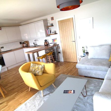 North Sea View Apartment Скарборо Экстерьер фото