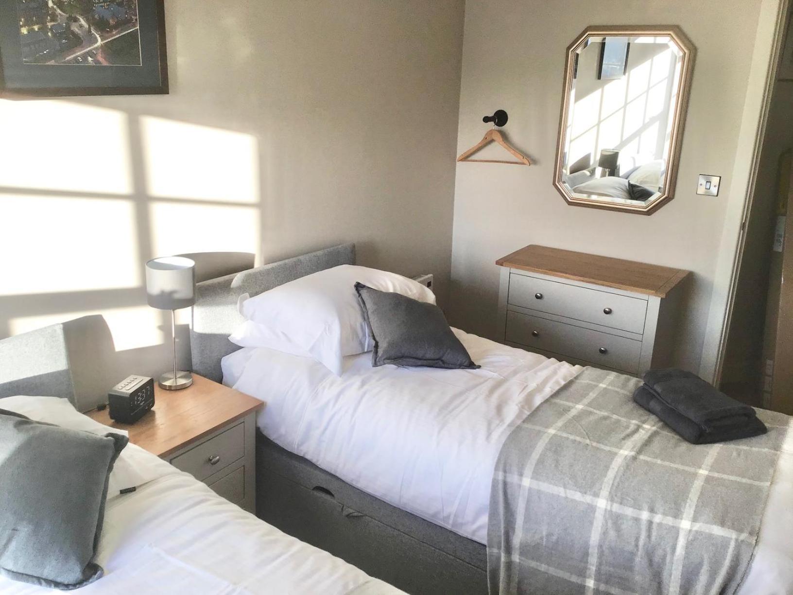 North Sea View Apartment Скарборо Экстерьер фото